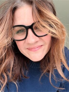 Meet your Posher, Laura